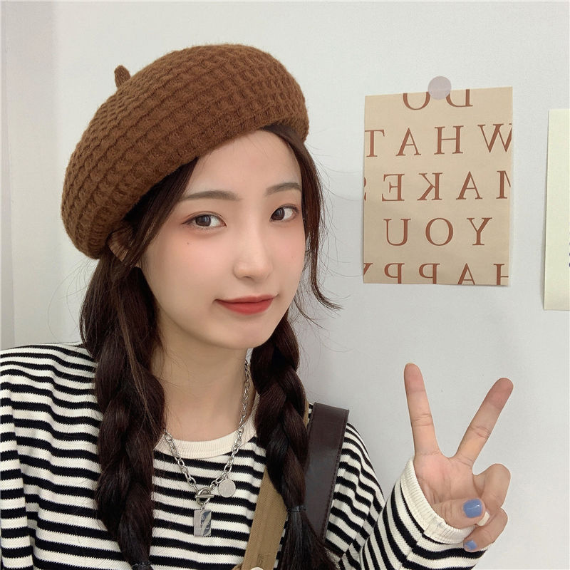 Classic Korean Wool Beret: Cozy & Chic for Autumn and Winter