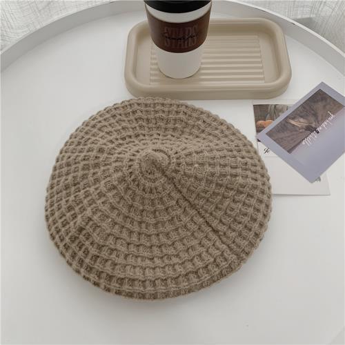Classic Korean Wool Beret: Cozy & Chic for Autumn and Winter