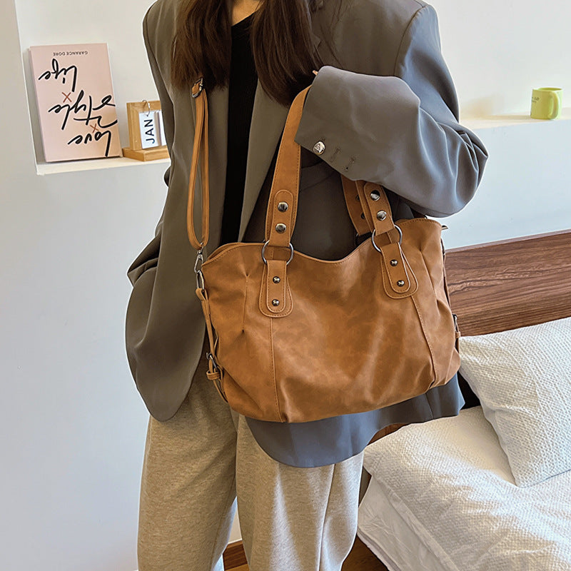 Everyday Chic PU Leather Shoulder Bag | Soft and Stylish for Daily Use |