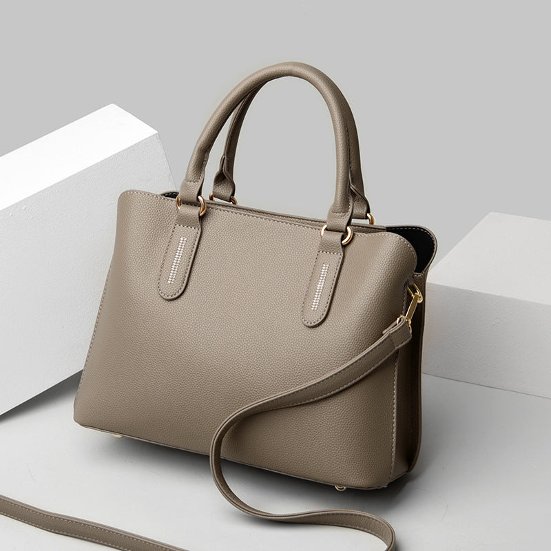 Women's Luxury Tote Bag | European & American Fashion | Versatile Crossbody Shoulder Bag for Commuting & Everyday Use