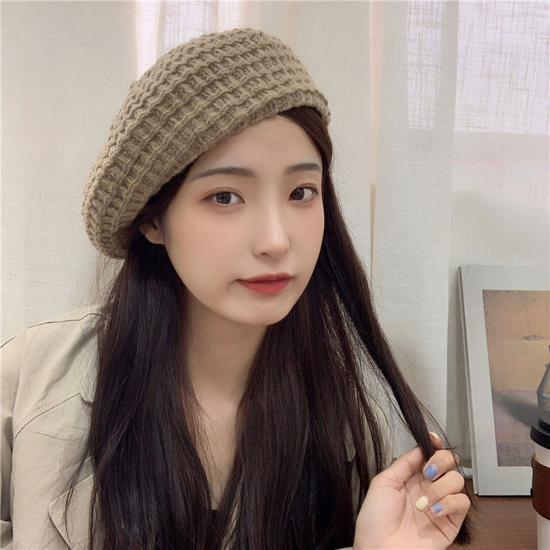 Classic Korean Wool Beret: Cozy & Chic for Autumn and Winter