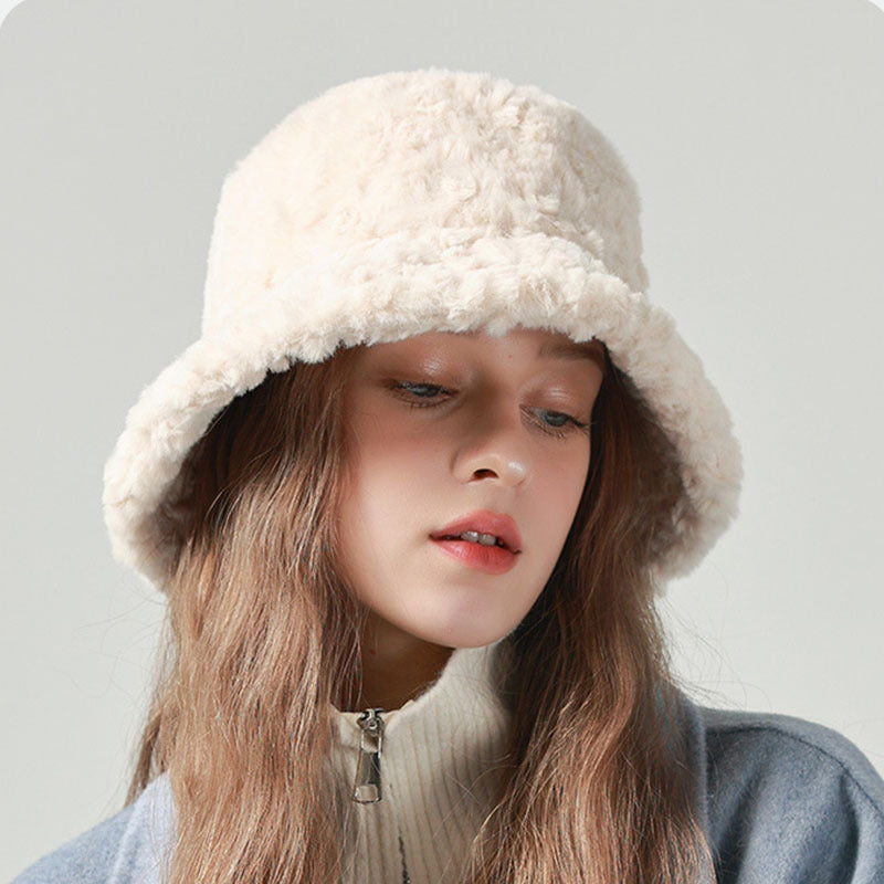 Lambswool Fisherman Hat: Cozy Winter Warmth with Fashionable Flair