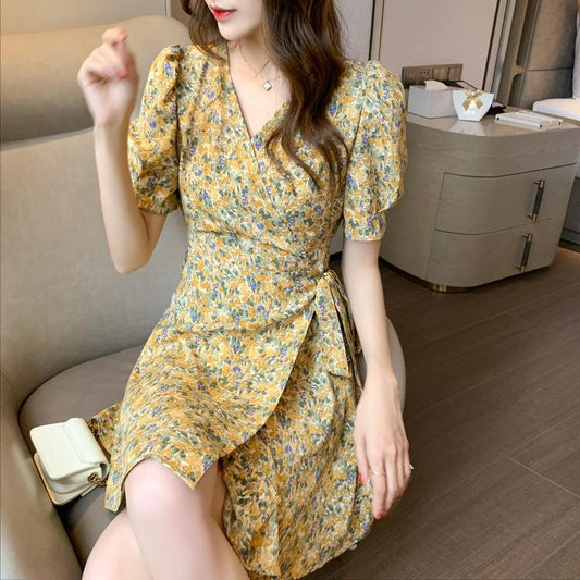 Elegant V-Neck Floral Swing Dress – Summer 2024 Collection